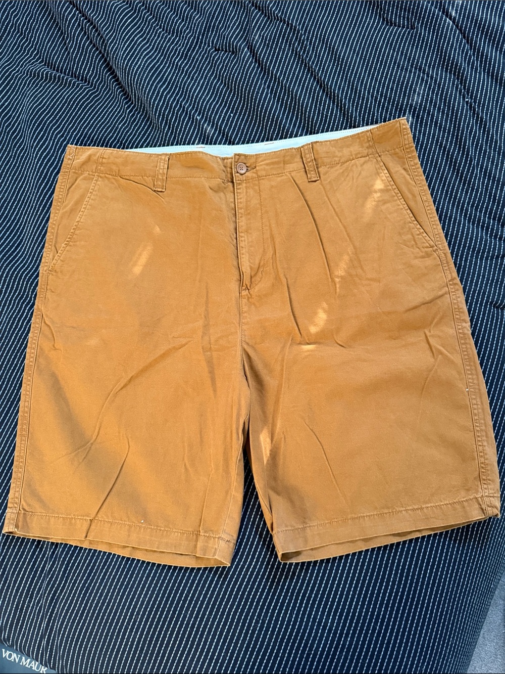 Old Navy Men’s Flat-Front Shorts in Tan Brown